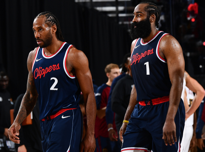 绿帽哥：利物浦关注巴尔科拉，球员与大巴黎续约谈判陷入僵局（利物浦密切关注巴尔科拉，球员与大巴黎续约谈判受阻）