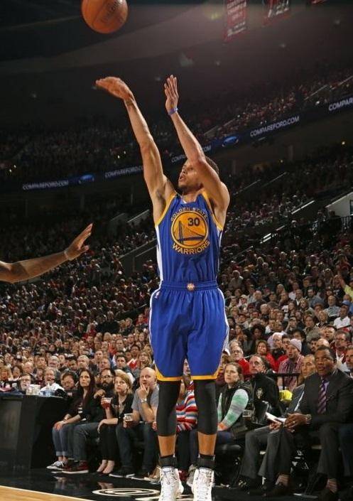 维尔茨收获个人英超首记助攻，终结15场0球0助尴尬数据（维尔茨斩获英超生涯首助，打破连续15场0球0助困境）