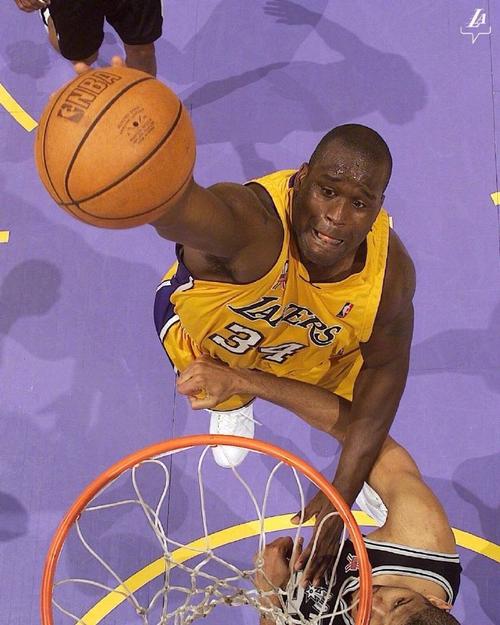 官方：波兰名哨马齐尼亚克将执法欧冠第四轮曼城vs多特（官方：波兰名哨马齐尼亚克将吹罚欧冠第4轮曼城对阵多特）