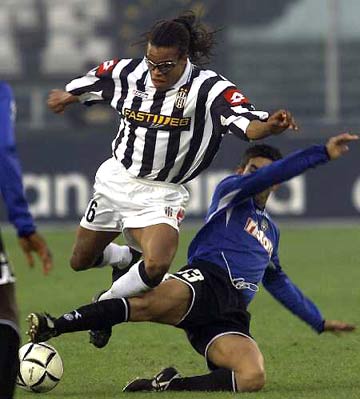 埃里克·加西亚打破的5个足球陈词滥调（埃里克·加西亚颠覆的五个足坛刻板印象）