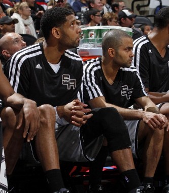 皇马西甲主场20年来首次罚下2人，19年来首次输给塞尔塔（皇马西甲主场20年首现两人染红，19年首负塞尔塔）