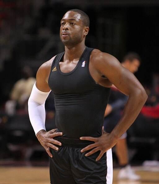 本世纪德甲戴帽数前10：莱万384场16次第1，凯恩76场10次第3（德甲本世纪帽子戏法前十：莱万384场16次居首，凯恩76场10次第三）