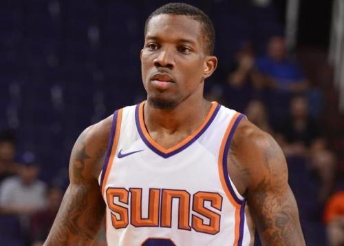 卡拉格向萨拉赫致歉：若惹你不高兴了我道歉，但你也得守规矩（卡拉格向萨拉赫道歉：若让你不悦我认错，但规矩同样要遵守）