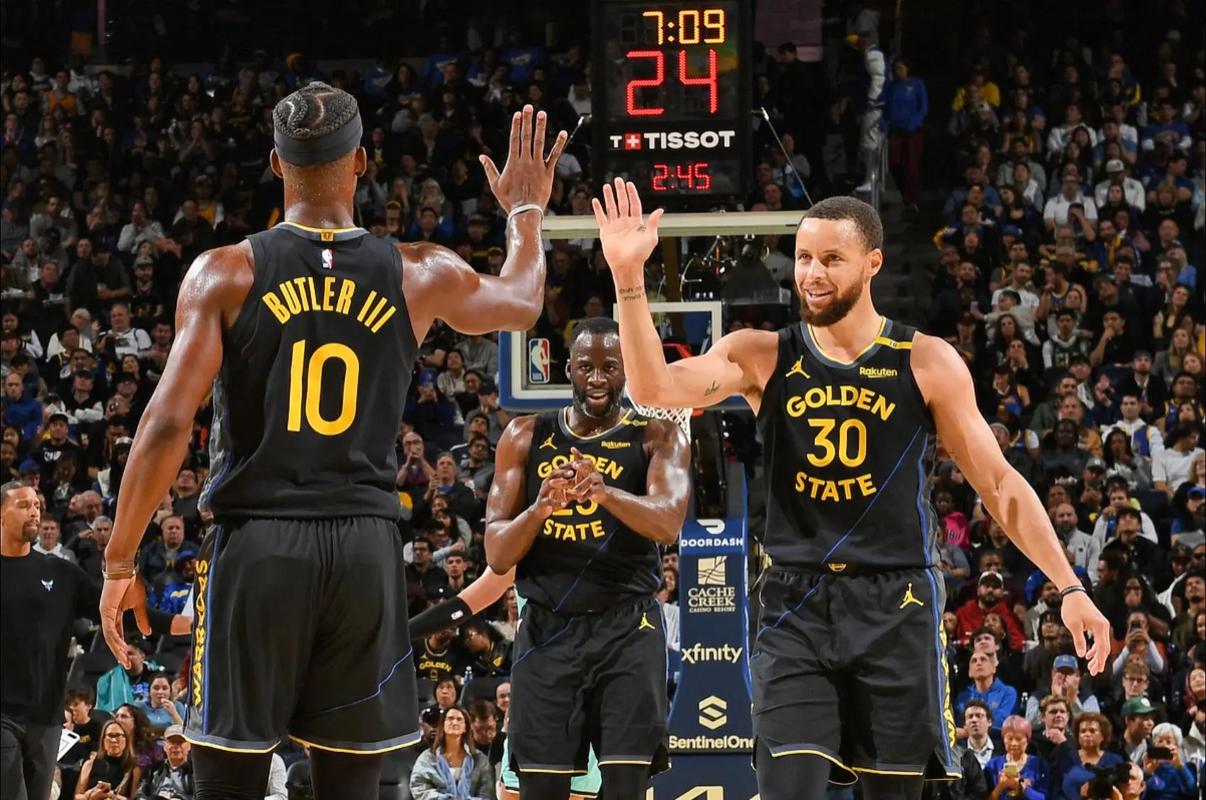 意篮协主席：曼联同意组篮球队，将加入筹划中的NBA欧洲联盟（意篮协主席称曼联同意组建篮球队，拟加入筹备中的NBA欧洲联赛）