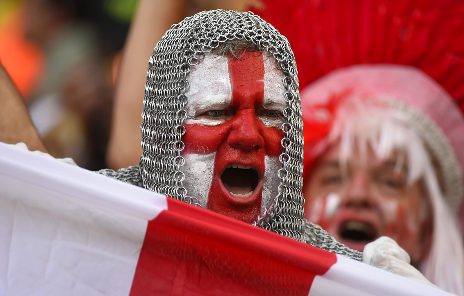 太阳报走访出售原味球衣公司的仓库：汗臭味强烈却不令人反感（太阳报探访原味球衣公司仓库：汗味浓烈却不让人反感）