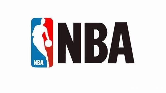 詹姆斯关键得分助湖人取胜（詹姆斯关键时刻发力，助湖人赢球）