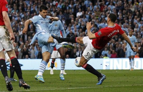 半场战报：埃尔切1-0赫罗纳，巴莱拉建功（半场速递：埃尔切暂1-0领先赫罗纳，巴莱拉破门）