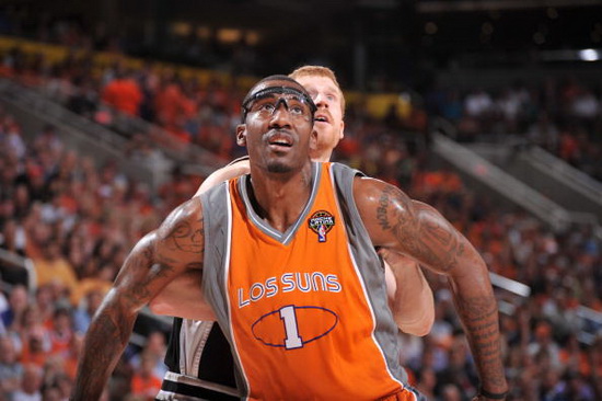 较上劲了！东契奇造犯规两罚全中 杜兰特妙传亚当斯+干拔三分回应（对飙升级！东契奇造犯规两罚命中，杜兰特妙传亚当斯再飙干拔三分回敬）