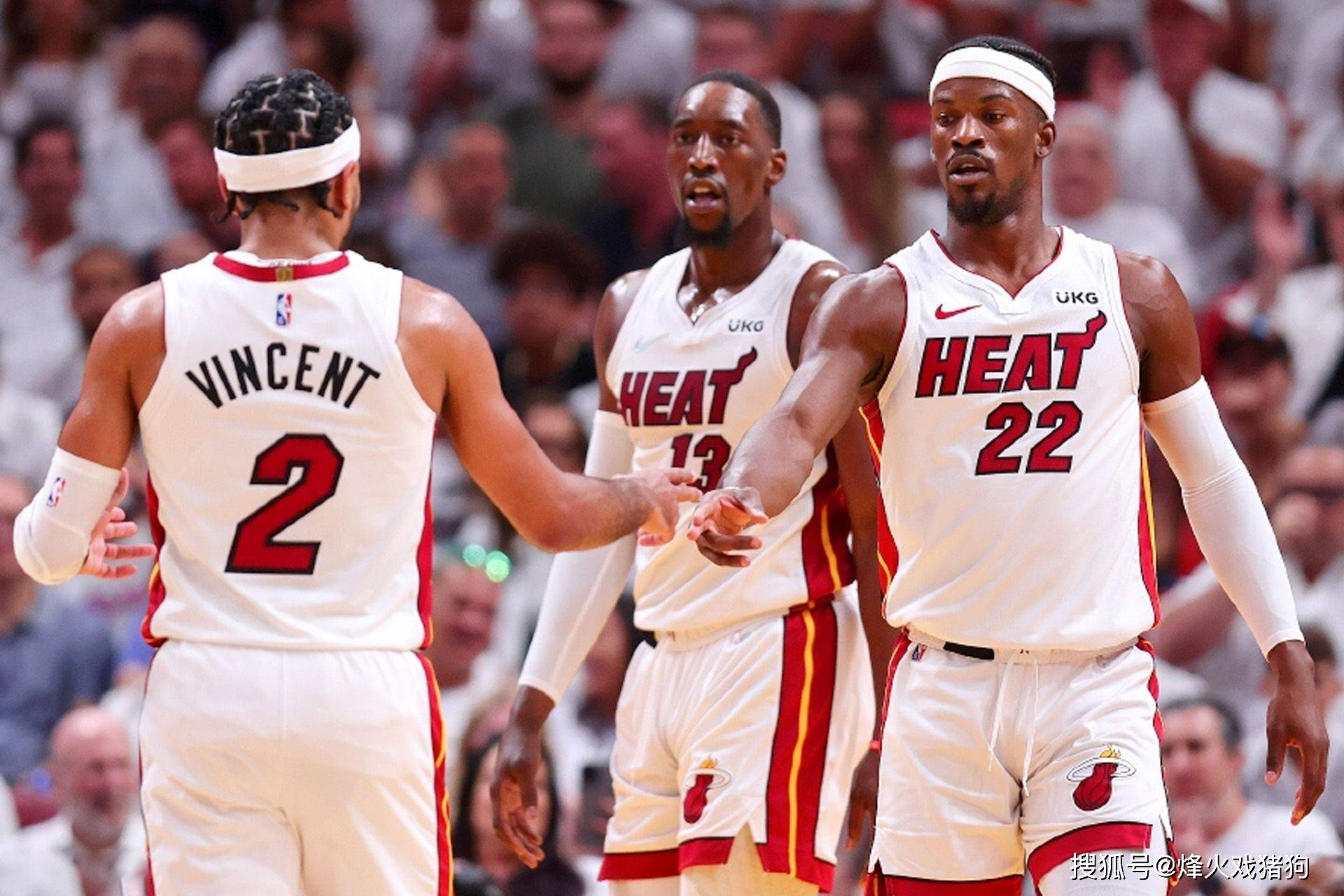 猹伯特AI足球分析 - 稳如磐石的国米，遭遇动荡的利物浦（猹伯特AI足球解读：稳若泰山的国米，对阵动荡中的利物浦）